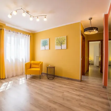 Apartment Los Reyes Carpe Diem - #77981 *
